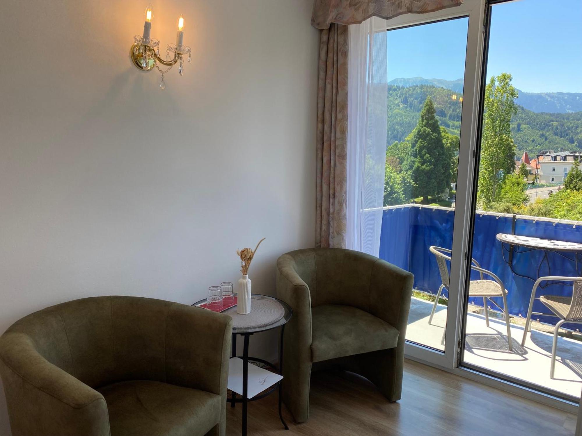 Hotel Nikolasch 4*