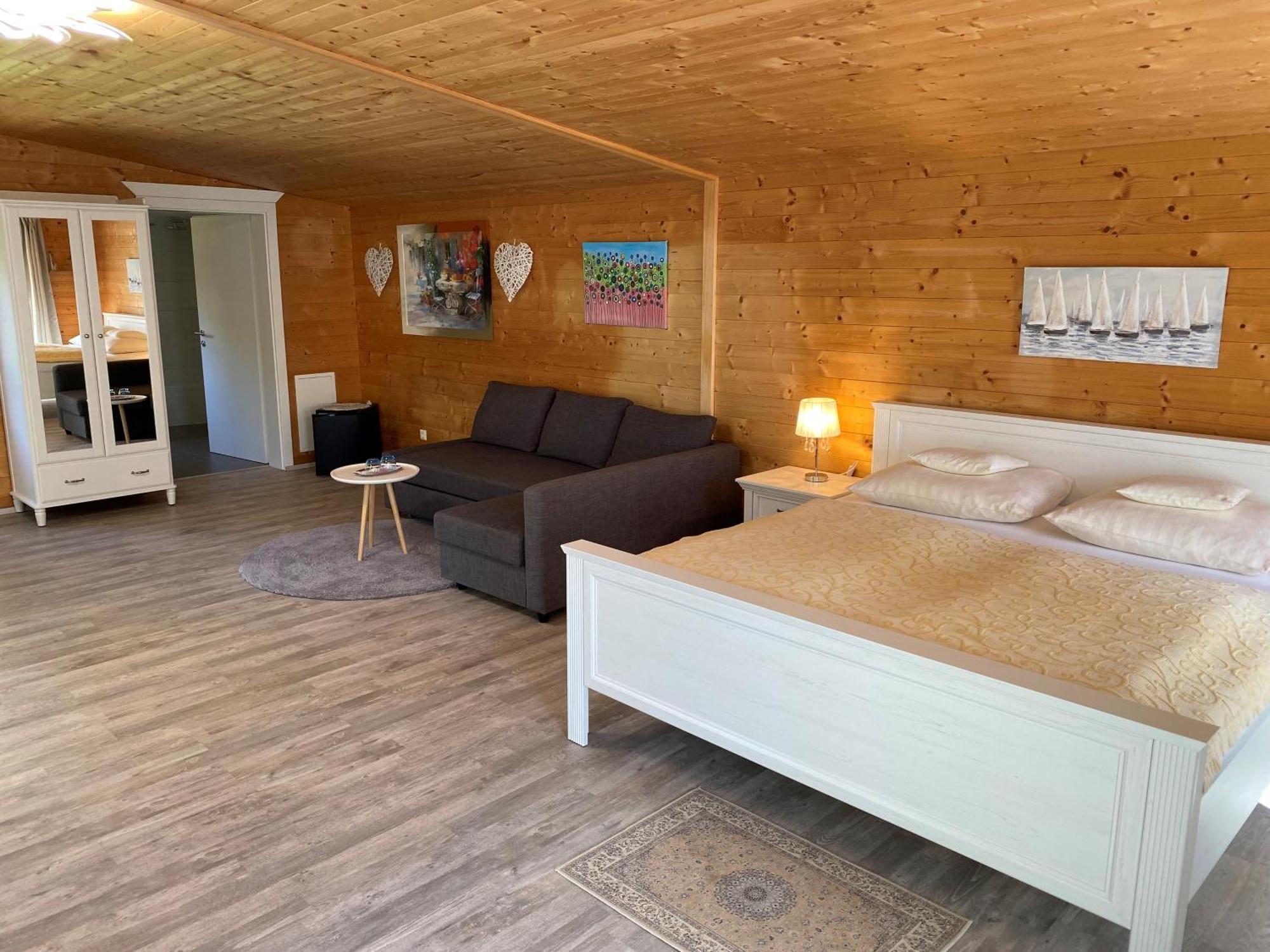Nikolasch Hotel